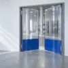 Маятниковая распашная двустворчатая эластичная дверь из ПВХ 240*240